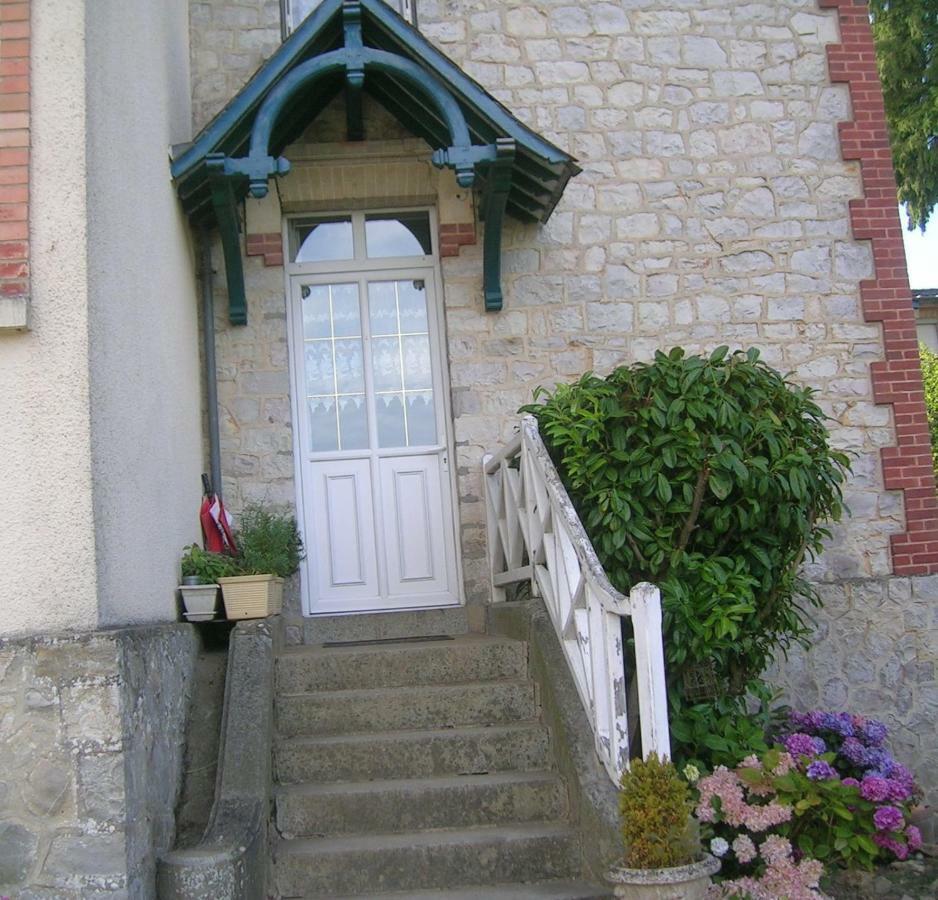 Studette Villa Odette Bagnoles de l'Orne Normandie ภายนอก รูปภาพ
